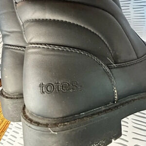 Totes Waterproof Boots size 8w‎